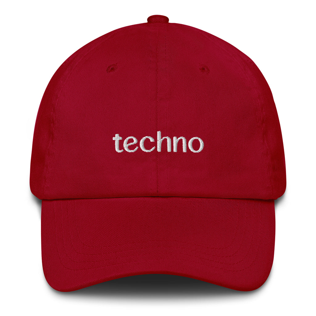 Techno Embroidered Hat in red
